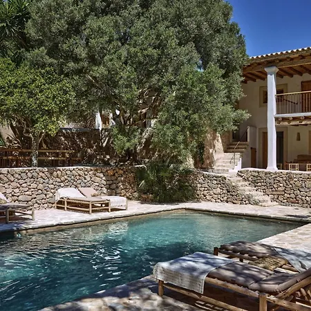 - New - Large Comfy Villa Marbella